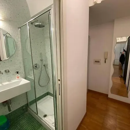 Apartment Flat - Piazza San Cosimato By Yourhost Rom